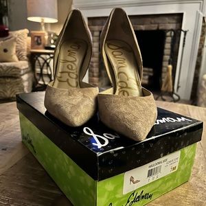 Sam Edelman Harlow Oatmeal Suede Heel